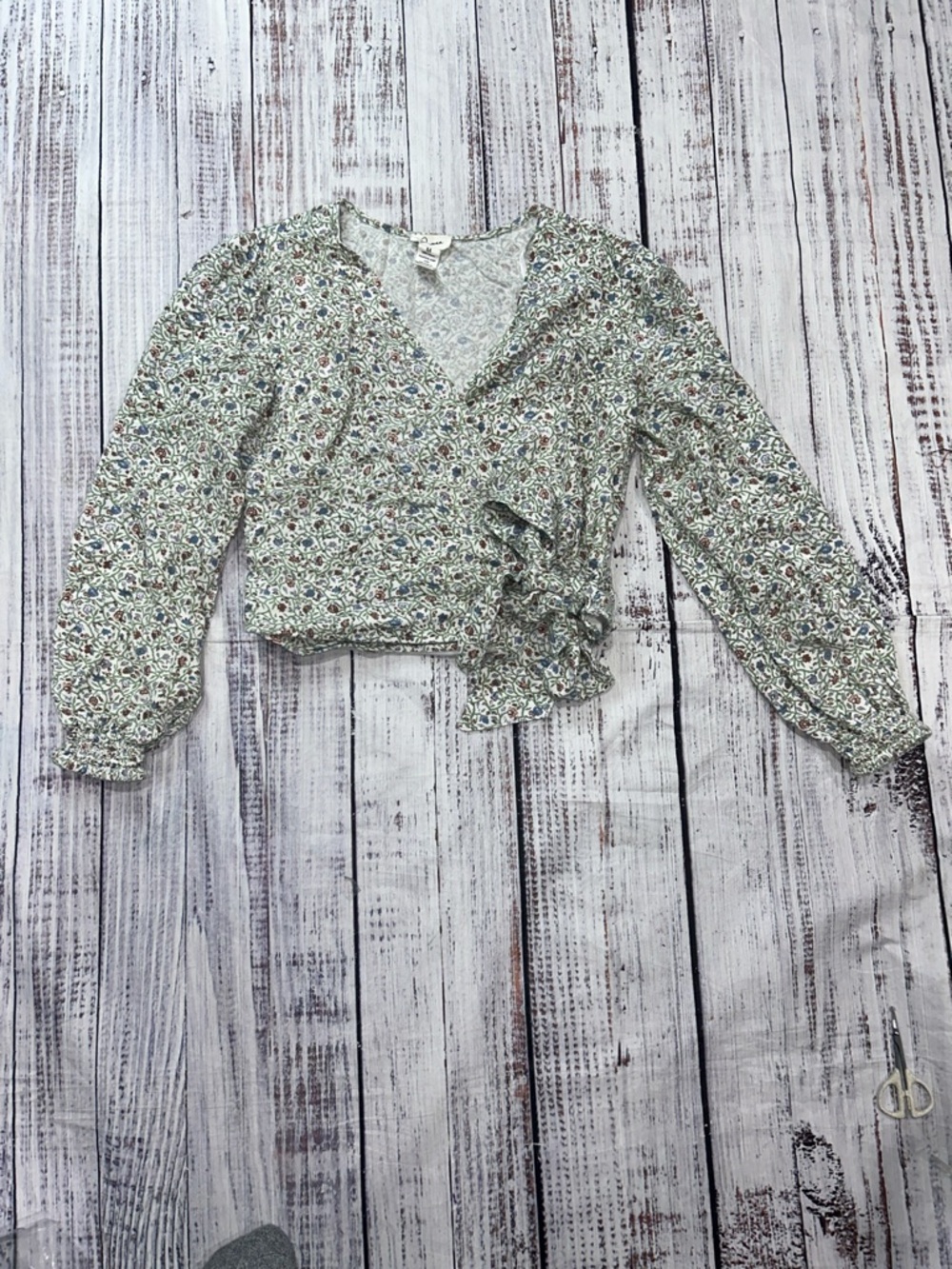 Japan Floral Wrap Crop Top - Green Print